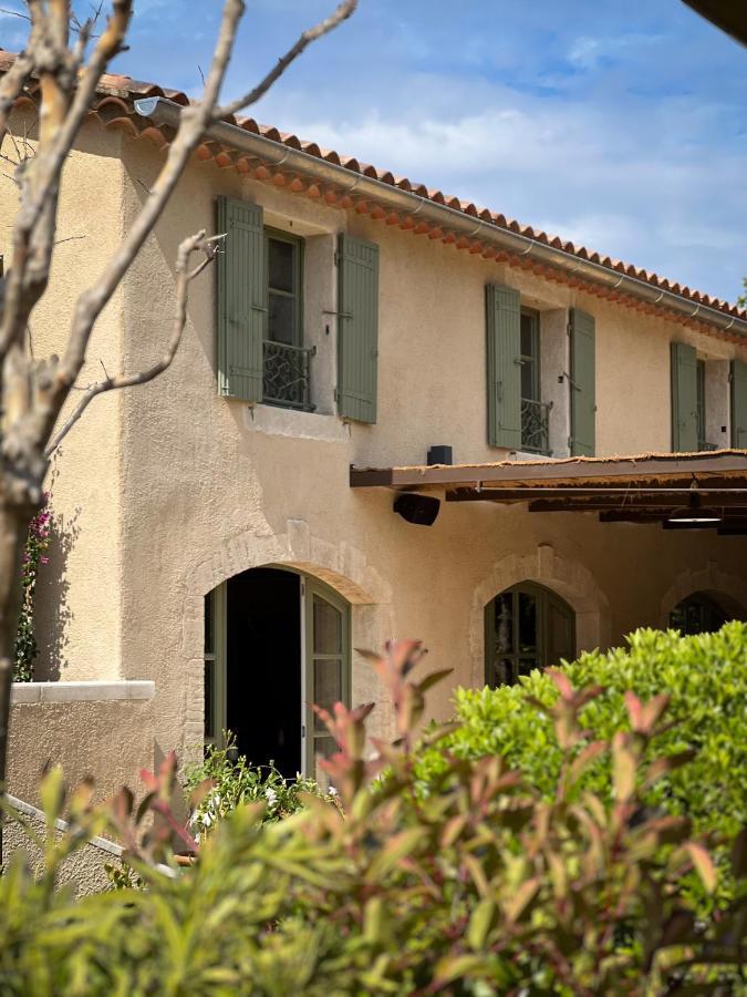Hotel La Bastide D'Eygalieres מראה חיצוני תמונה