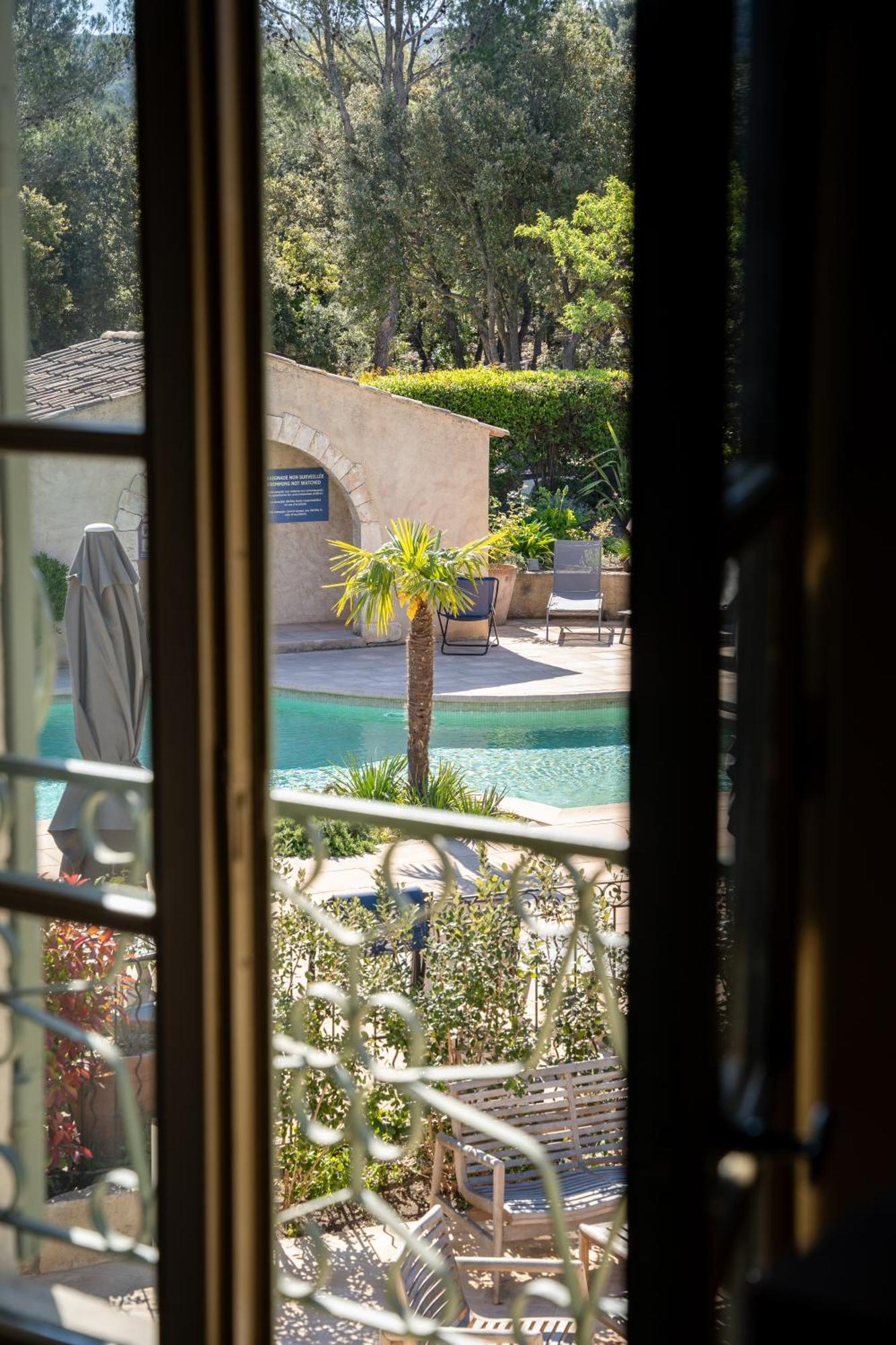 Hotel La Bastide D'Eygalieres מראה חיצוני תמונה